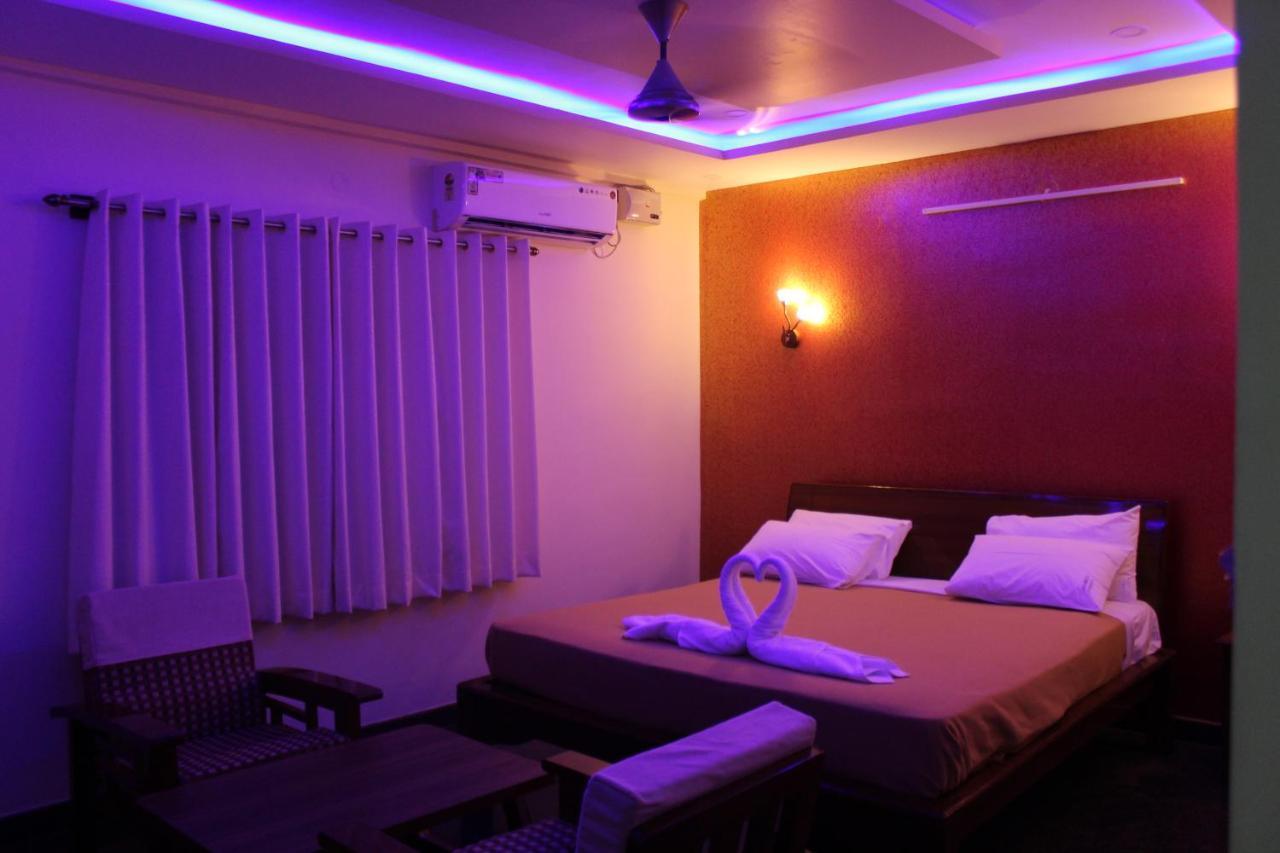 Golden Pride Hotel Kanakapura Exterior foto